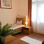 Hostel Black Sheep Smart