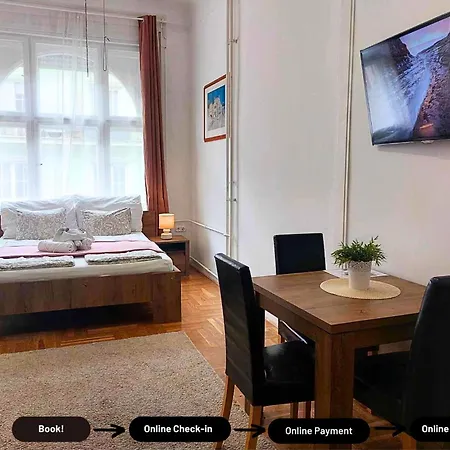 Black Sheep Smart Hostel *