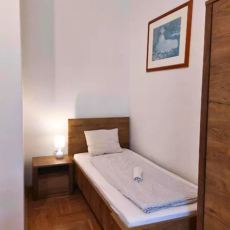 Hostel Black Sheep Smart