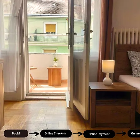 Hostel Black Sheep Smart