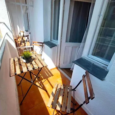 אכסניה Black Sheep Smart *