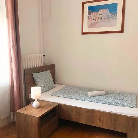 Black Sheep Smart אכסניה *