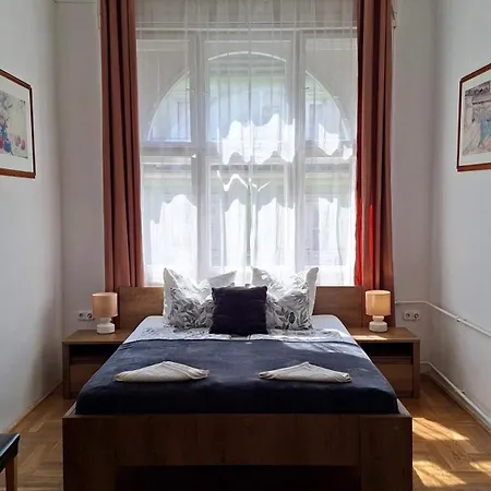 Black Sheep Smart אכסניה *