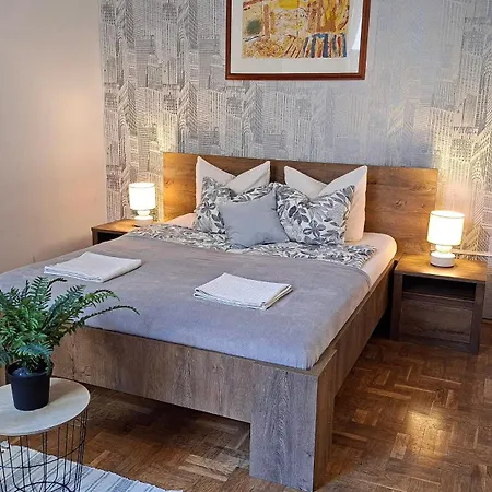 Black Sheep Smart אכסניה