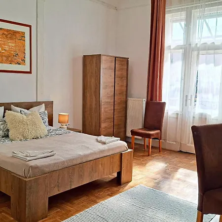 אכסניה Black Sheep Smart בודפשט